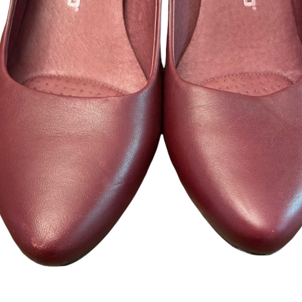 TSUBO Comfort Pumps - Picture 2 of 9